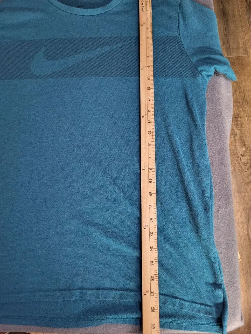 Nike Mens SZ XL Dri-Fit Breathe Graphic Short Sleeve T-Shirt AJ8004 301 - Picture 6 of 8